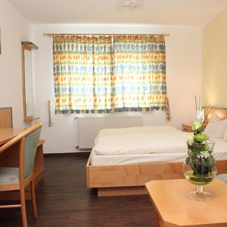 Hotel Ebert Neuhof  Esterno foto